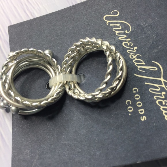 NWT Universal Thread 10 Piece Silver Tone Ring Set - Picture 4 of 7